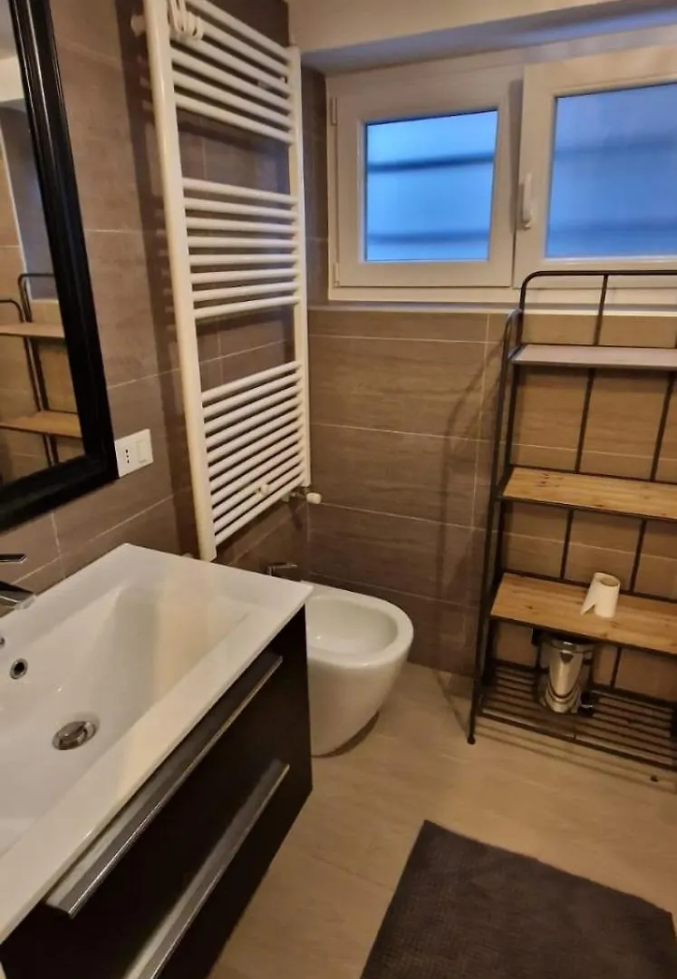 Double A Guest House Mestre