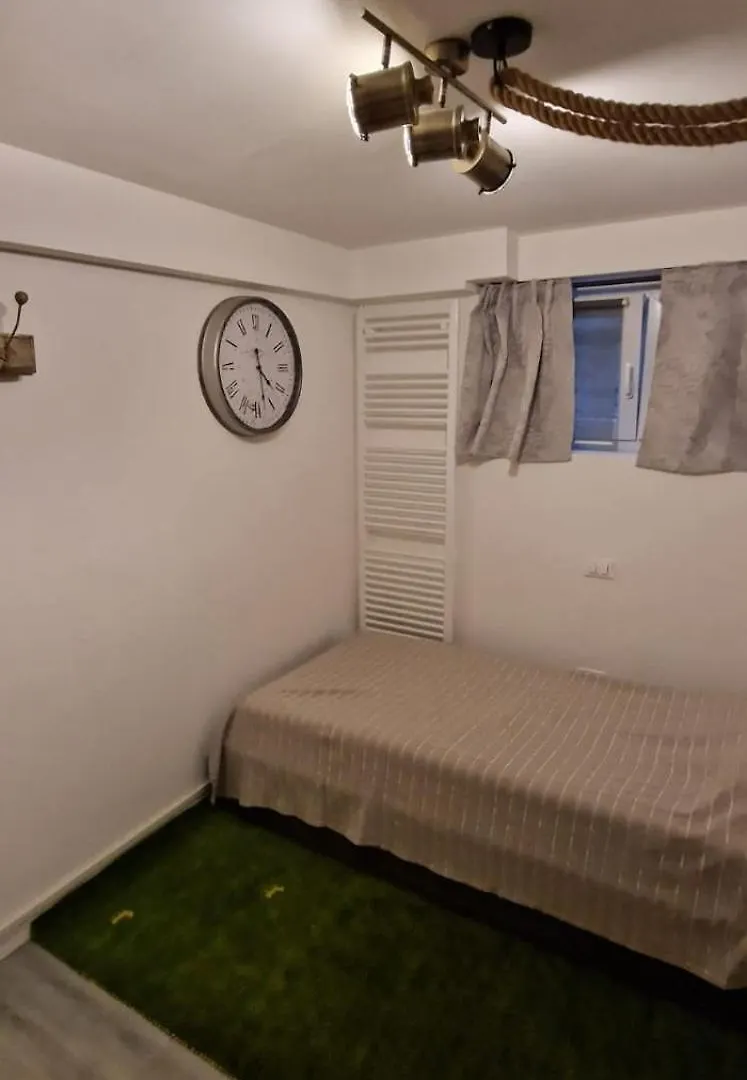 Double A Guest House Mestre