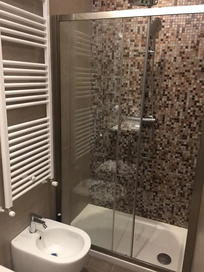 Double A Guest House Mestre Italia