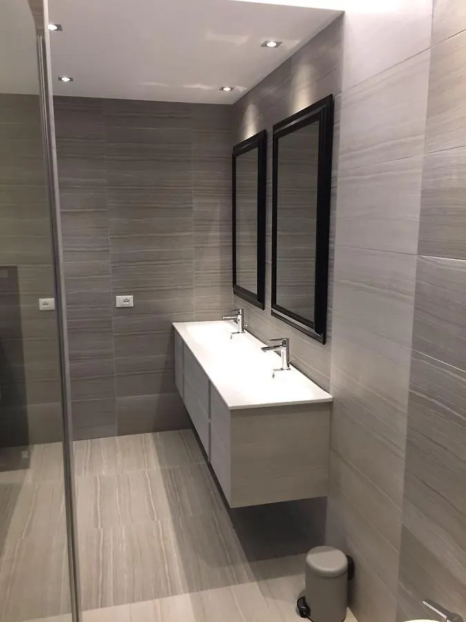 Double A Guest House Mestre Italia