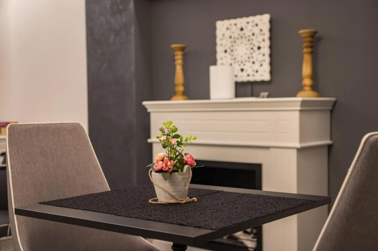 Double A Guest House Mestre